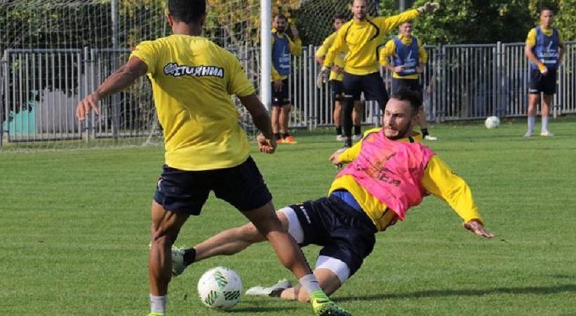 Τρία προβλήματα για Μαντζουράκη