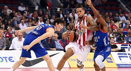 Χάκετ: «Άλλο ένα σπουδαίο επίτευγμα στη φανταστική καριέρα του Σπανούλη»!