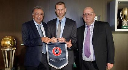 Συναντήθηκε με τον νέο πρόεδρο της UEFA ο Κωστάκης Κουτσοκούμνης