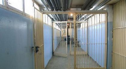 Φρίκη στην Κατερίνη: Γονείς έκαιγαν με τσιγάρα τα παιδιά τους και τα άφηναν στον δρόμο γυμνά!