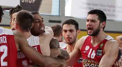 Η «βόμβα» νίκης του Ολυμπιακού από τον Γκριν στη Λευκάδα (video)