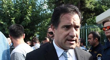 Επιμένει ο Αδωνις για ΣΥΡΙΖΑ: Αυτοί είναι φασίστες κανονικοί