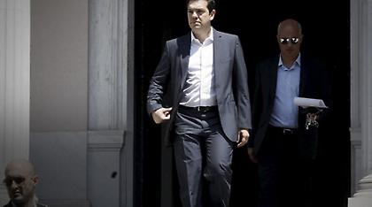 «Παγώνει» τα πάντα ο Τσίπρας μέχρι την απόφαση του ΣτΕ για τις άδειες