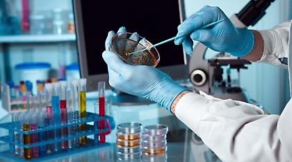 Σε οικονομικό αδιέξοδο οι εργαστηριακοί γιατροί