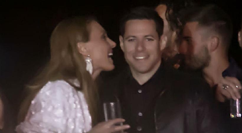 Πάρις Κασιδόκωστας: Πήγε να καμαρώσει την αγαπημένη του Τάμτα στο νυχτερινό κέντρο!