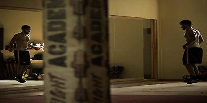 Η τέχνη του kick boxing που έγινε λατρεία (video)