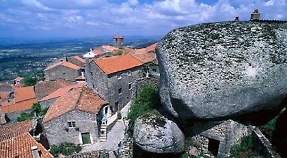 Ανακαλύψτε την εντυπωσιακή ομορφιά 16 «μυστικών» χωριών από διάφορα μέρη του πλανήτη