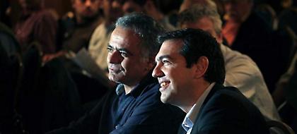 Αιφνίδιο τετ α τετ Τσίπρα-Σκουρλέτη στο Μαξίμου