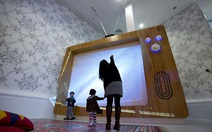 Τι ισχύει για την έκθεση των μικρών παιδιών στην τηλεόραση