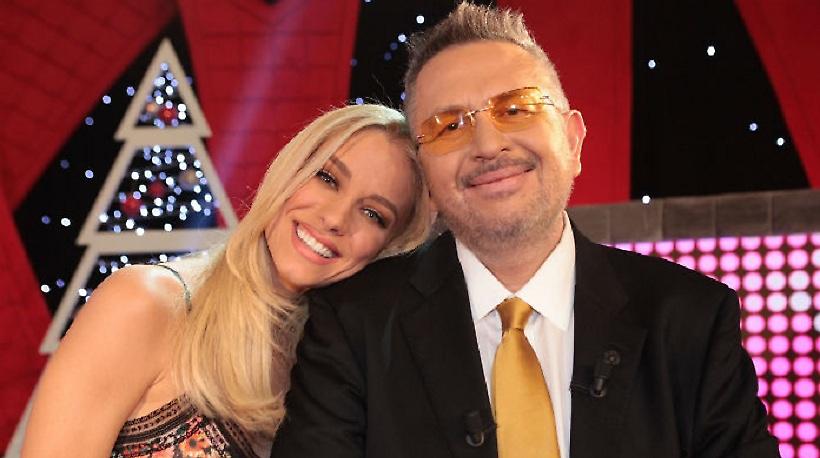 Βίντεο-ντοκουμέντο! H Δούκισσα Νομικού χαστούκισε τον Θέμο Αναστασιάση