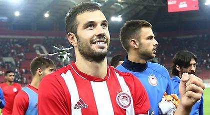 Αποβολή μόνο στην… Τούμπα! Και με όλη την καλή διάθεση του διαιτητή…