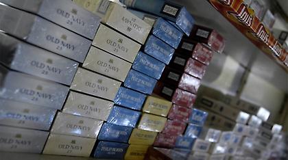 Αυτές είναι οι νέες ταινίες ασφάλειας στα πακέτα των τσιγάρων