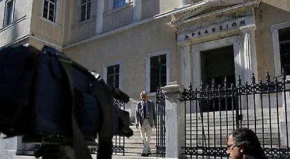 ΣτΕ: Σε εξέλιξη η διάσκεψη για τις τηλεοπτικές άδειες - Όλα τα ενδεχόμενα