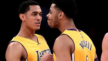 Τα πιτσιρίκια «μεγαλώνουν» στο L.A (video)