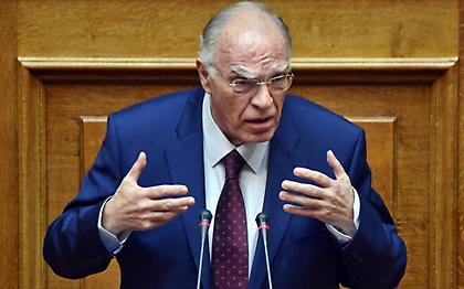 Λεβέντης: Εγώ δεν ζητάω την παραίτηση Παππά