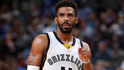 Δάγκωσαν τους Τίμπεργουλβς οι «αρκούδες» (video)