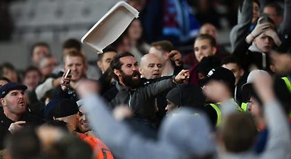 Κόβουν το γήπεδο στους 200 οπαδούς τους που πλακώθηκαν Γουέστ Χαμ και Τσέλσι!