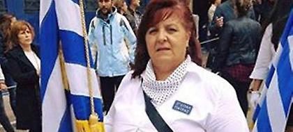 Πάτρα: Σημαιοφόρος 54χρονη μητέρα τριών φοιτητών με βαθμό 19,5 (pics)