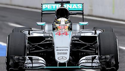 Ξανά pole-man o Χάμιλτον