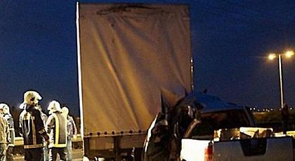 Φρικτό τροχαίο έξω από τη Θεσσαλονίκη : Καρότσα αποσυνδέθηκε από νταλίκα και σκόρπισε τον θάνατο