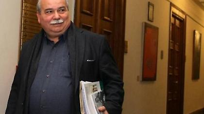 Πολύδωρας μετά τη συνάντηση με Βούτση: «Δεν παραιτούμαι, ούτε μου ζητήθηκε κάτι τέτοιο»