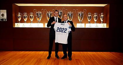 Μπέιλ για την ανανέωση ως το 2022: «Είμαι στην καλύτερη ομάδα του κόσμου» (pics)