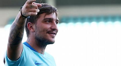 Παίζει μπόουλινγκ με το... πόδι ο Σταφυλίδης! (video)