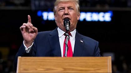 ΗΠΑ: Συγχαρητήρια Τραμπ στο FBI για τα email της Χίλαρι