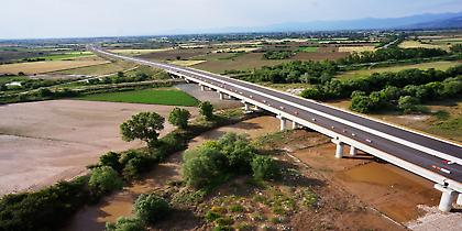 Στο 85,34% ο οδικός άξονας Ξυνιάδα – Τρίκαλα (video)