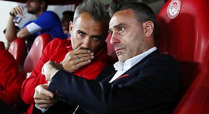 Μένουν Αθήνα τρεις βασικοί του Ολυμπιακού