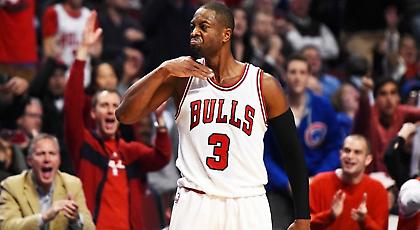 «Έσπασε» τους αστραγάλους του Μπογκντάνοβιτς ο Γουέιντ! (video)