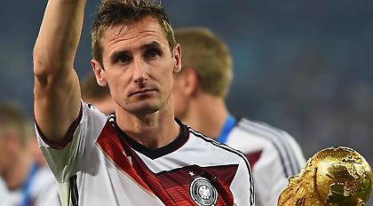 Αποσύρθηκε ο Κλόζε, βοηθός του Λεβ στη Γερμανία