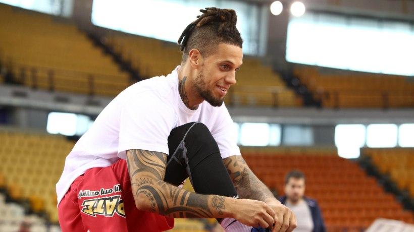 Κουρεύτηκε... φουλ ο Χάκετ (pic)