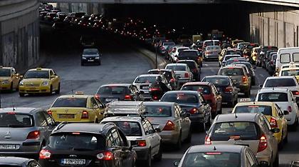 Λεωφόρος ταλαιπωρίας η Κηφισίας για έργα σε μόλις 60 μέτρα