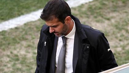 «Απομονωμένος» ο Στραματσόνι με Σταντάρ