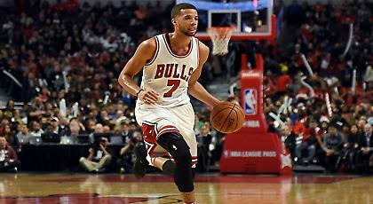 Πλήγμα με Γουίλιαμς στους Μπουλς