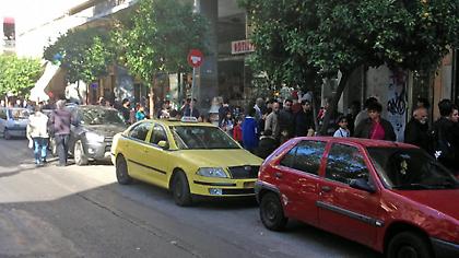 Απίστευτες εικόνες για μια γκοφρέτα στο κέντρο της Αθήνας (pics-video)
