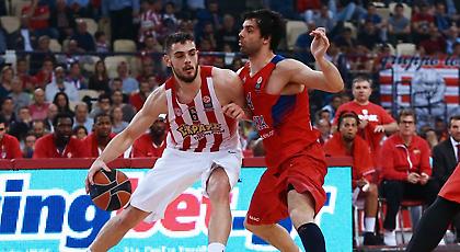 Τεόντοσιτς: «Χαρά μου να επιστρέφω στον Πειραιά»