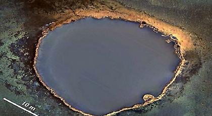 «Τζακούζι του θανάτου»: Το απύθμενο πηγάδι που σκοτώνει οτιδήποτε κολυμπήσει μέσα του (pics-video)