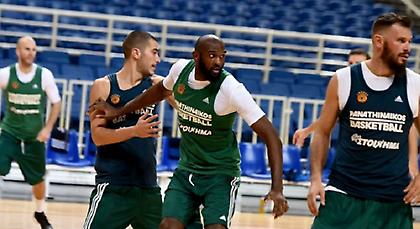 Με τις… ευχές του Γιαννακόπουλου στην Πόλη