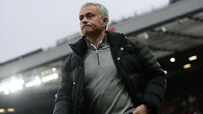 Βαριά «καμπάνα» στον Μουρίνιο