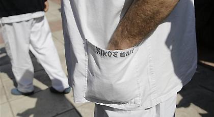 Συλλήψεις δύο γιατρών και ενός τραυματιοφορέα για «φακελάκι»