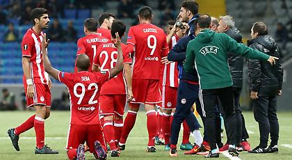 Μην ξεχνά την πρώτη θέση ο Ολυμπιακός