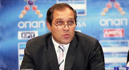 Ο αρχιδιαιτητής πώς τα βλέπει όλα αυτά;