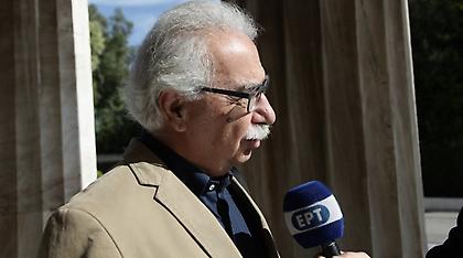 Αισιόδοξοι και χαμογελαστοί οι νέοι υπουργοί