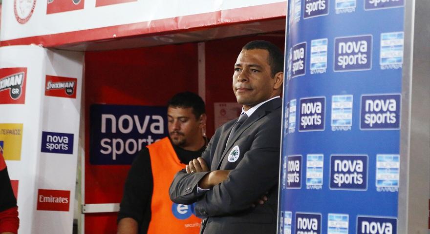 Ζιλμπέρτο Σίλβα: «Το σημαντικό είναι να τελειώσουμε το παιχνίδι με 11 παίκτες»