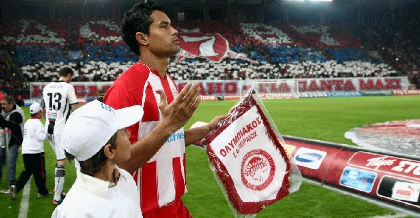 Πανηγύρισε κι ο Ντούντου για Ολυμπιακό