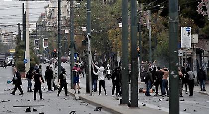 Μολότοφ και επεισόδια στην Πατησίων