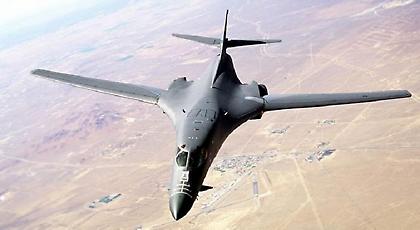 «Ζεσταίνουν» την πολεμική τους μηχανή για τη Λιβύη οι ΗΠΑ