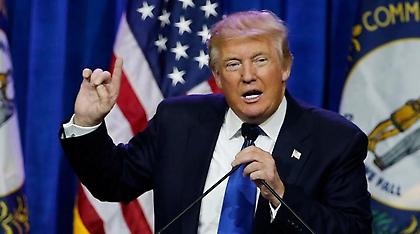 Τη μεγαλύτερη φοροαπαλλαγή από την εποχή Ρίγκαν υπόσχεται στο παρά πέντε ο Τραμπ